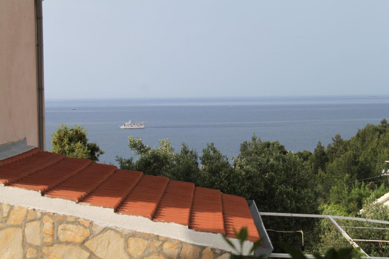 Apartments With A Parking Space Ivan Dolac, Hvar - 8753 מראה חיצוני תמונה